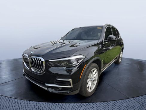 Certified 2023 BMW X5 sDrive40i w/ Parking Assistance Package RWD image 3