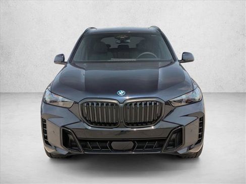 New 2026 BMW X5 xDrive50e w/ Executive Package AWD/4WD image 6