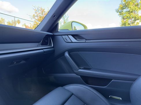 Certified 2025 Porsche 911 Carrera image 24