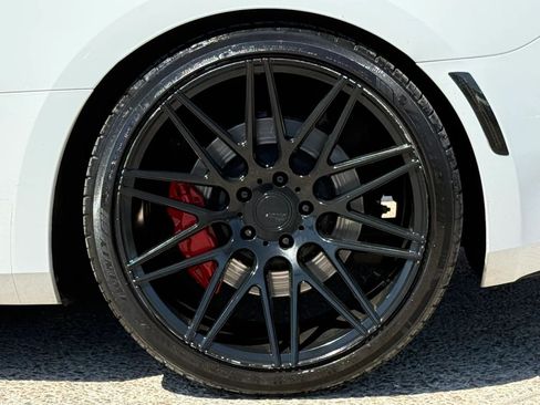Used 2016 Chevrolet Camaro SS RWD image 28
