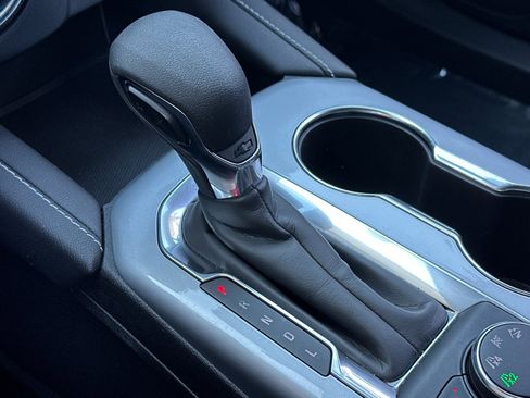 Used 2024 Chevrolet Blazer LT image 20