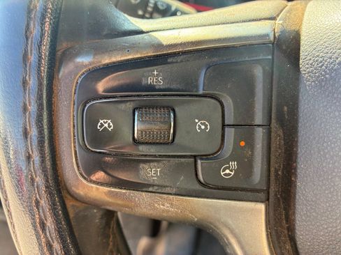 Used 2019 Chevrolet Silverado 1500 LT w/ Texas Edition AWD/4WD image 11