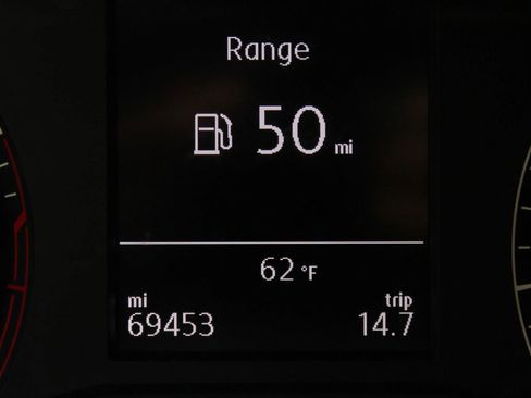 Used 2019 Volkswagen Jetta SE FWD image 31