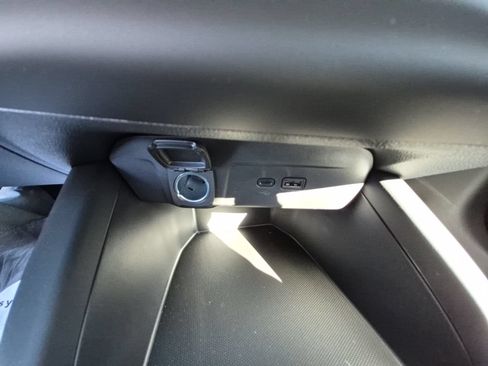 New 2026 Chevrolet Trax LS w/ LS Convenience Package FWD image 23