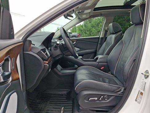 Used 2020 Acura RDX AWD w/ Advance Package image 15