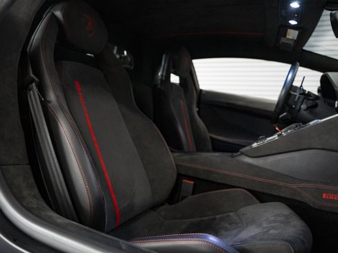 Used 2016 Lamborghini Aventador LP 700-4 AWD/4WD image 31