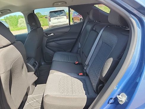 Used 2024 Chevrolet Equinox LT AWD/4WD image 36