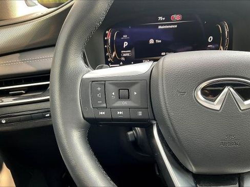 Certified 2026 INFINITI QX60 Luxe w/ Cargo Package AWD/4WD image 11