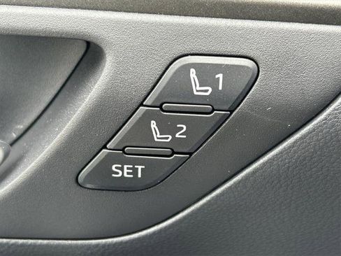 Certified 2025 Toyota Grand Highlander Nightshade Edition image 28