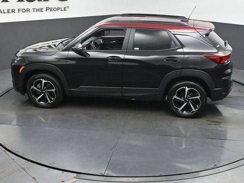 Used 2023 Chevrolet TrailBlazer RS w/ Convenience Package AWD/4WD image 46