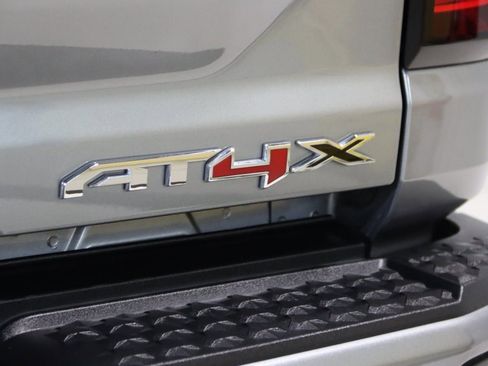 Used 2023 GMC Canyon AT4X image 29