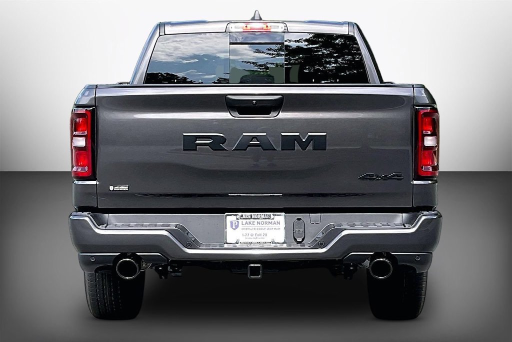 New 2026 RAM 1500 Express AWD/4WD image 7