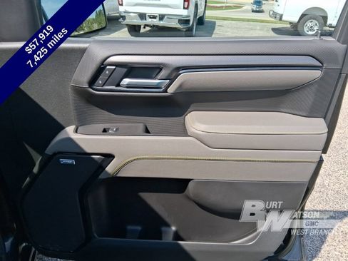 Used 2025 Chevrolet Silverado 1500 ZR2 w/ Technology Package AWD/4WD image 13
