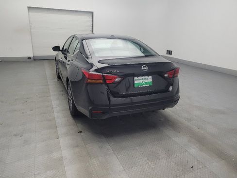 Used 2023 Nissan Altima 2.5 SV image 5