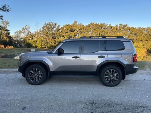 Used 2025 Toyota Land Cruiser image 2