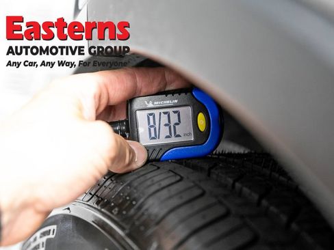 Used 2019 Buick Encore Preferred w/ Safety Package FWD image 27