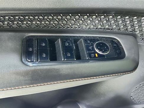 Certified 2024 Nissan Ariya AWD image 20