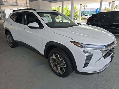 Used 2025 Chevrolet Trax LT w/ LT Convenience Package