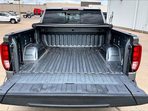 Used 2022 GMC Sierra 1500 Elevation w/ Preferred Package image 36