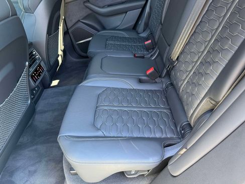 Used 2026 Audi RS Q8 performance image 28