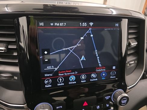 Used 2019 RAM 1500 Laramie image 19