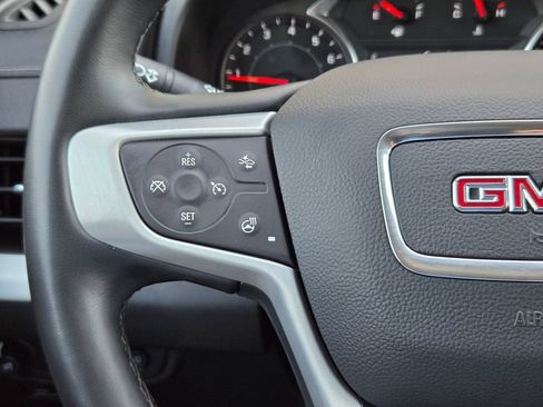 Used 2024 GMC Terrain SLT AWD/4WD image 22