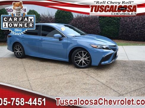 Used 2023 Toyota Camry SE w/ Convenience Package FWD image 1