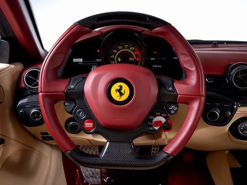 Used 2016 Ferrari F12 Berlinetta image 6