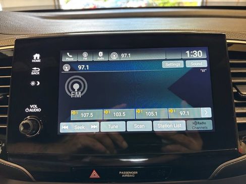 Used 2023 Honda Passport EX-L image 19