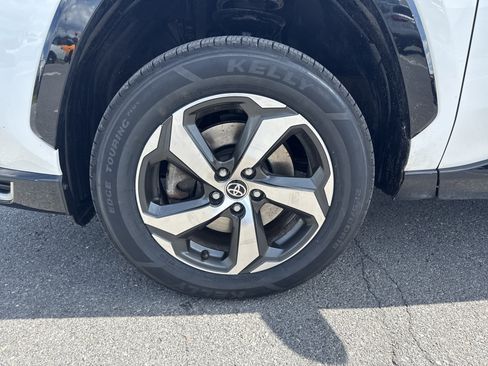 Used 2022 Toyota RAV4 SE w/ Weather & Moonroof Package AWD/4WD image 12