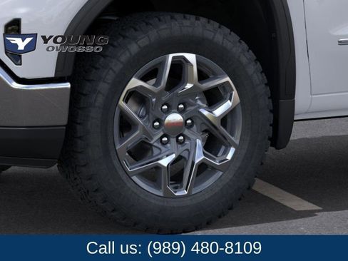 New 2026 GMC Sierra 1500 SLE w/ X31 Off-Road Package AWD/4WD image 11