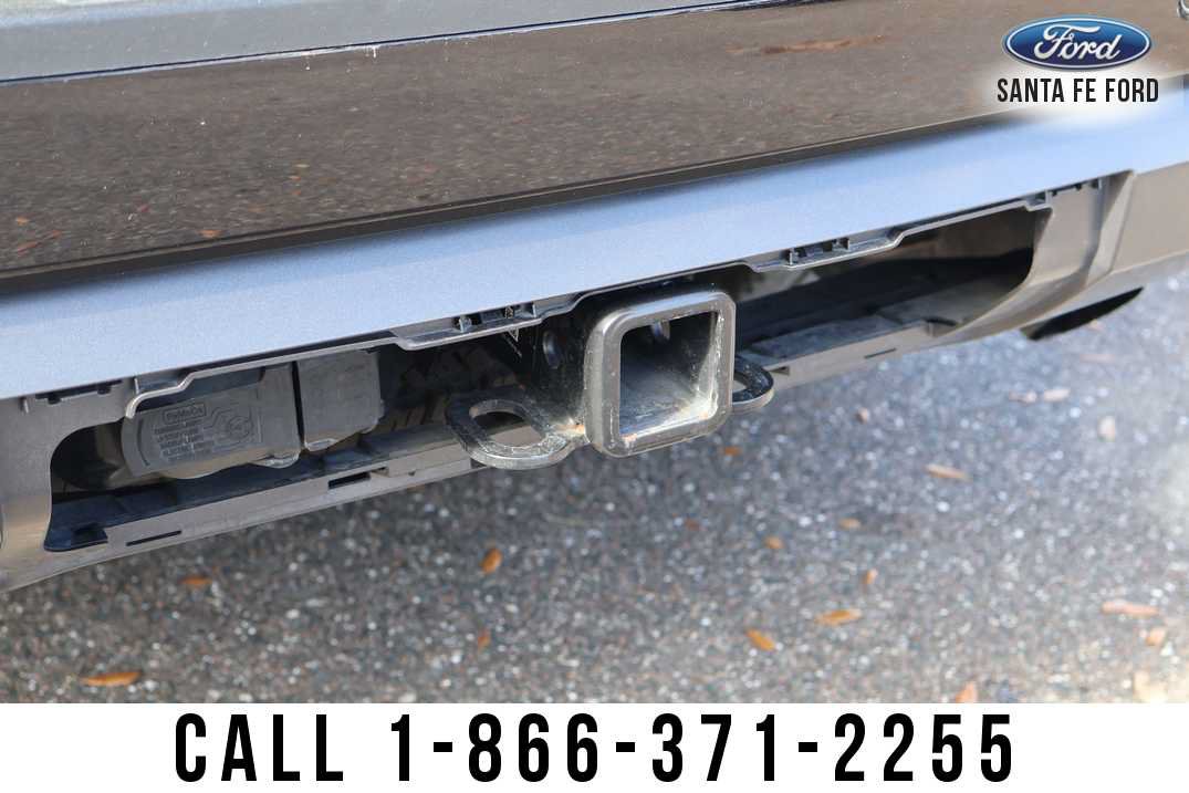 Used 2024 Ford Expedition XLT RWD image 8