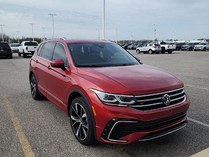 Used 2024 Volkswagen Tiguan SEL R-Line
