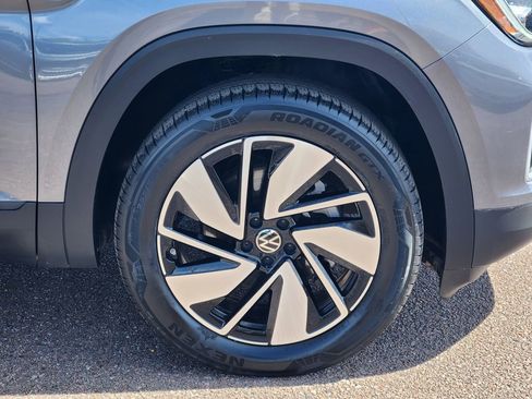 Used 2025 Volkswagen Atlas SE AWD/4WD image 30