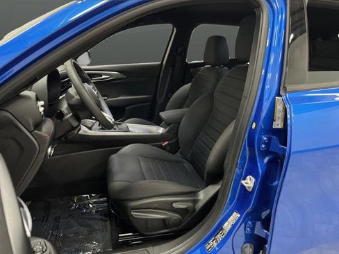 Used 2024 Dodge Hornet GT image 4