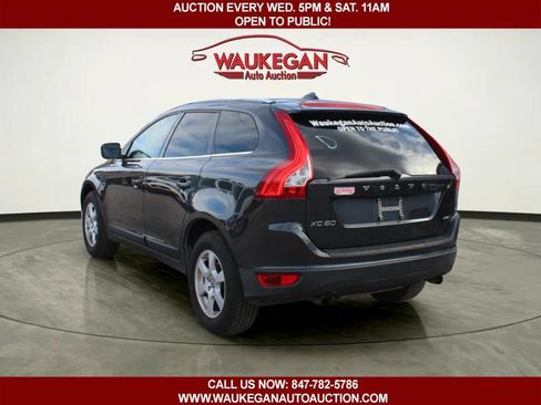 Used 2011 Volvo XC60 3.2 AWD/4WD image 4