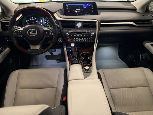 Used 2019 Lexus RX 350 FWD w/ Navigation Package image 16