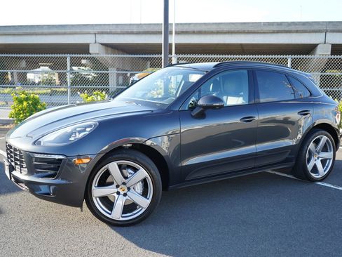 Used 2018 Porsche Macan S AWD/4WD image 3