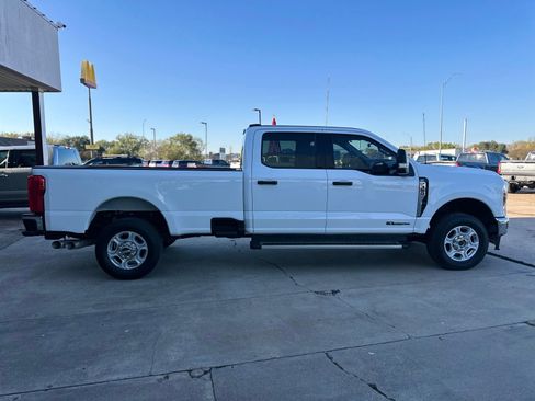 Used 2025 Ford F350 XLT image 8