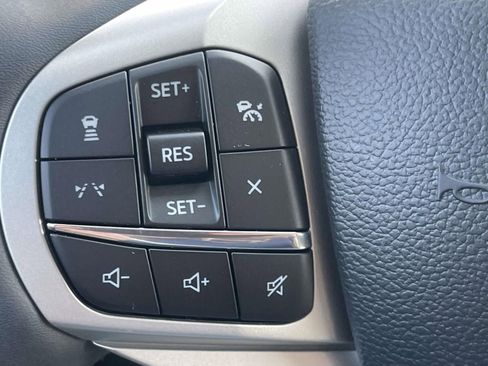 New 2026 Ford Explorer Active image 19