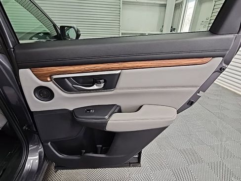 Used 2019 Honda CR-V EX-L image 37