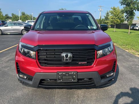 Used 2023 Honda Ridgeline Sport image 12