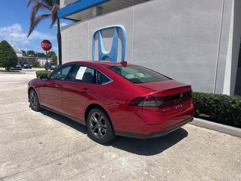 Used 2023 Honda Accord EX image 6