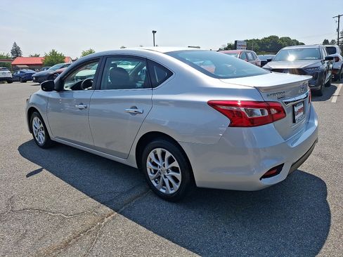 Used 2017 Nissan Sentra S w/ S Style Package FWD image 4