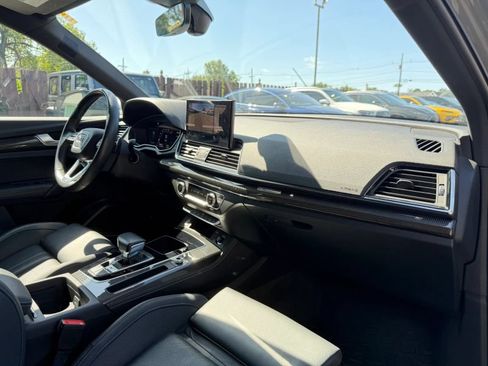 Used 2021 Audi SQ5 Prestige AWD/4WD image 32