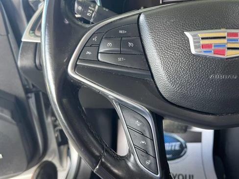 Used 2017 Cadillac XT5 Luxury w/ Driver Awareness Package FWD image 22