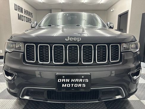 Used 2018 Jeep Grand Cherokee Limited image 4