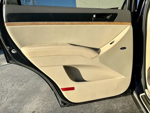 Used 2012 Hyundai Veracruz Limited image 30