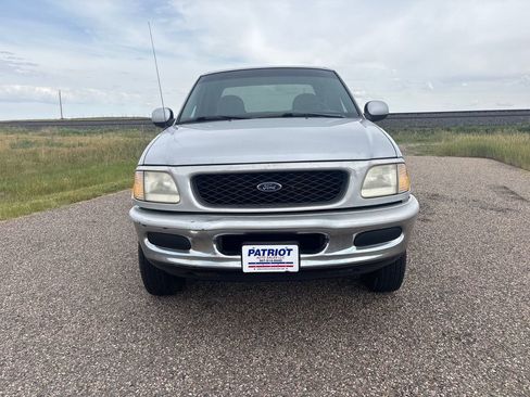 Used 1998 Ford F150 XLT image 8