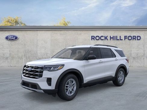 New 2026 Ford Explorer Active image 2